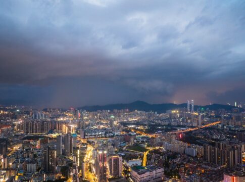 supertufao-ragasa-provoca-evacuacao-de-400-mil-na-china