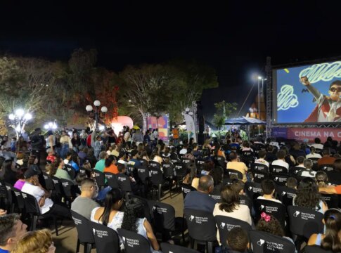 cinebh-abre-19a-edicao-com-pre-estreia-de-o-agente-secreto