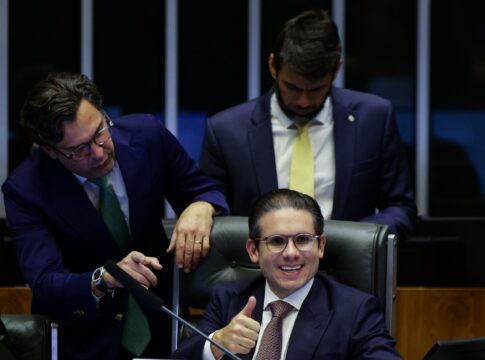 motta-anuncia-que-pl-da-isencao-do-ir-sera-votado-na-proxima-semana