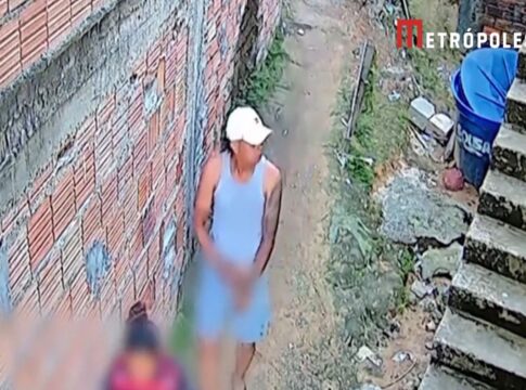 video:-homem-ataca-adolescente-enquanto-se-masturba-no-meio-da-rua