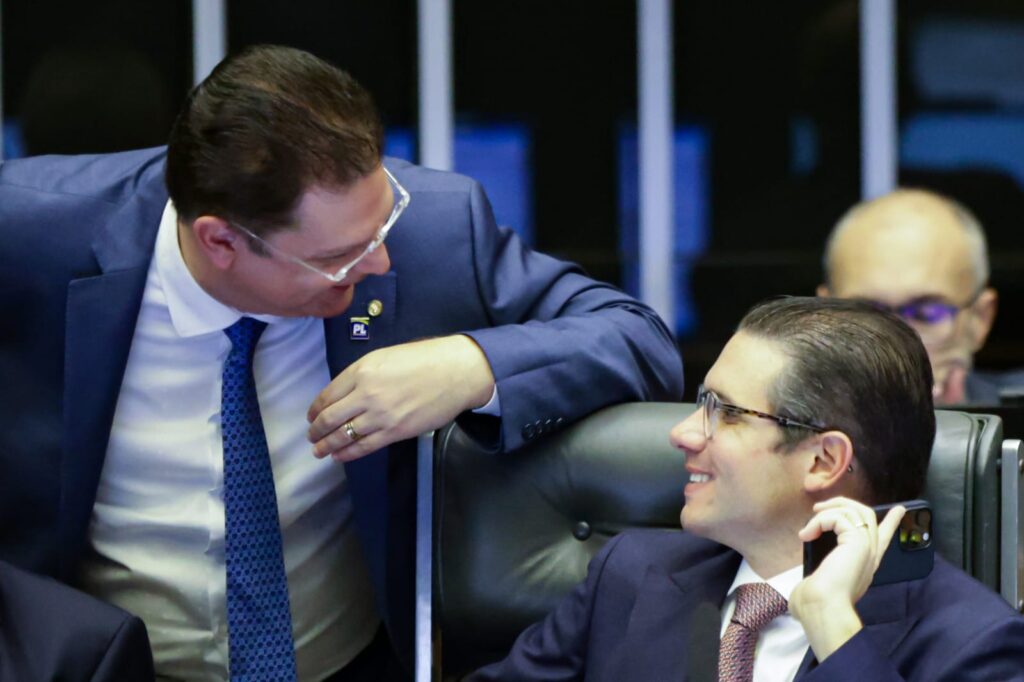 lider-do-pl-diz-que-motta-mentiu-e-havia-aceitado-manobra-pro-eduardo