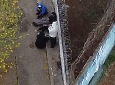 policia-prende-suspeitos-de-traficar-drogas-perto-de-escola-em-sp