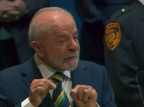 lula-leva-100-pessoas-a-ny;-grupo-faz-“tour”-e-corre-no-central-park