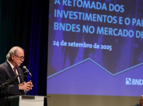 mercadante-defende-democratizar-acesso-ao-mercado-de-capitais