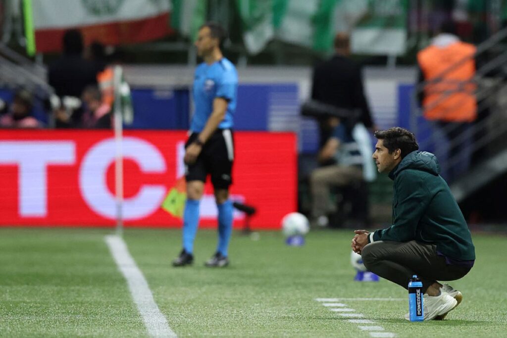 abel-ferreira-exalta-superioridade-do-palmeiras-apos-classificacao