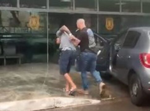 e-colombiana?-traficantes-negociam-r$-8-mil-em-maconha-pelo-whatsapp