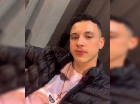tragedia:-mecanico-morre-esmagado-pelo-proprio-carro-em-oficina