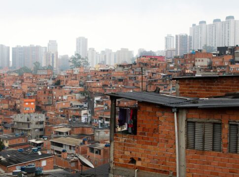 moradores-de-paraisopolis-recebem-endereco-digital