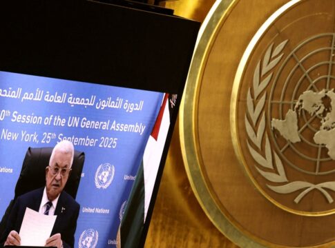 proibido-de-ir-aos-eua,-abbas-pede-apoio-da-onu-para-estado-palestino