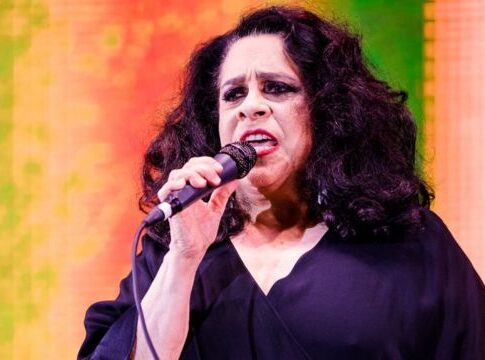 tres-gravacoes-ineditas-de-gal-costa-chegam-as-plataformas-digitais