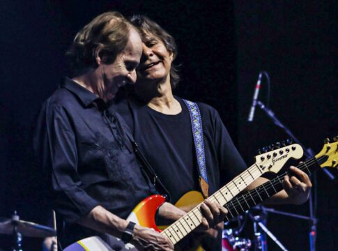 estilo-brasil:-quando-o-lirismo-mineiro-encontra-o-peso-do-rock