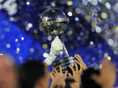 datas-e-horarios-da-sul-americana-sao-definidos-pela-conmebol;-veja