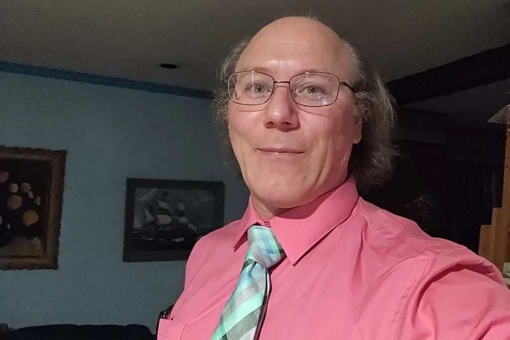 eua:-filho-confessa-assassinato-de-pais-idosos-desaparecidos-ha-8-anos