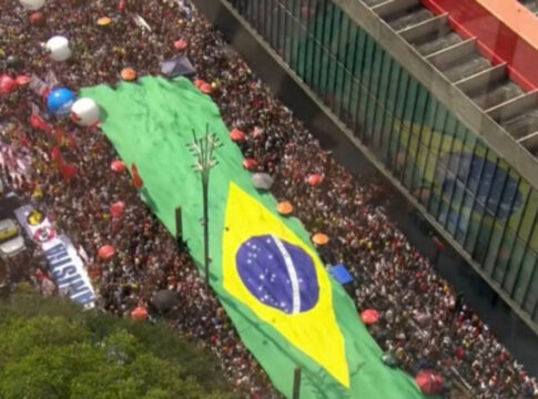 falta-sair-as-ruas-para-defender-um-projeto-de-pais