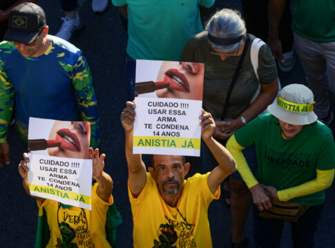 michelle,-nikolas-e-aliados-convocam-para-novo-ato-por-anistia em 7/10