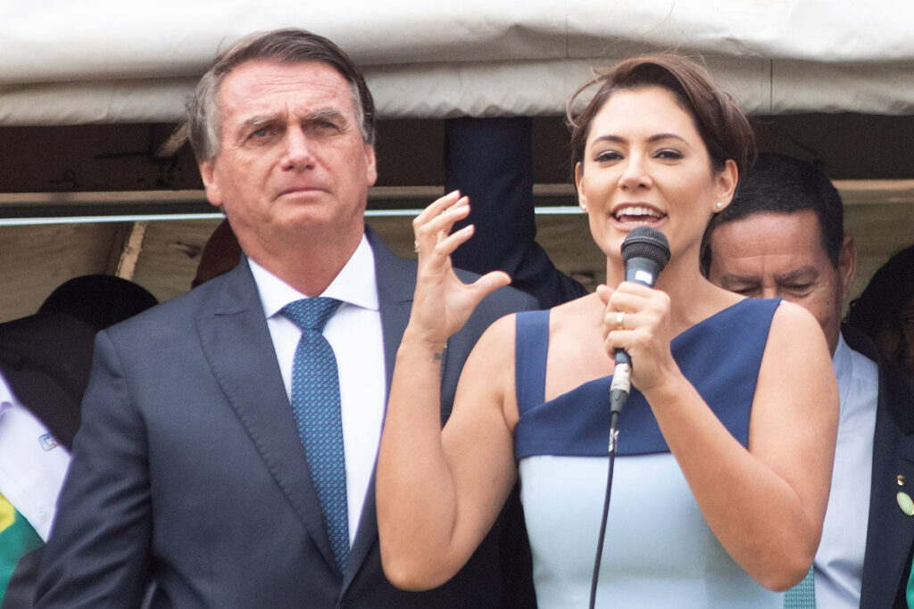 “nao-quero-ser-presidente,-quero-ser-primeira-dama”,-diz-michelle-bolsonaro