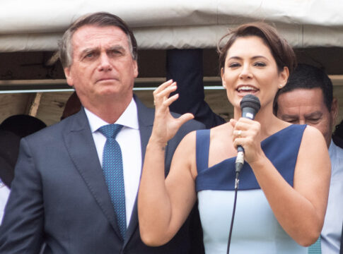 “nao-quero-ser-presidente,-quero-ser-primeira-dama”,-diz-michelle-bolsonaro