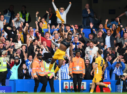 com-um-a-menos,-chelsea-sofre-virada-para-brighton-na-premier-league
