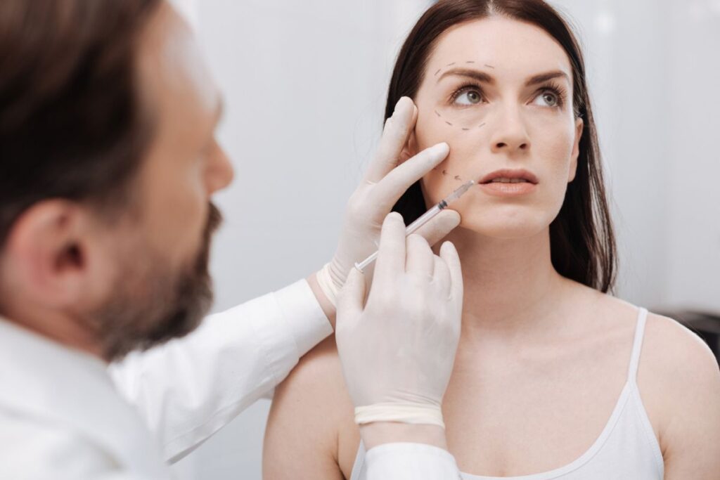 “toda-natural”:-nova-trend-de-beleza-e-retirar-procedimentos-esteticos