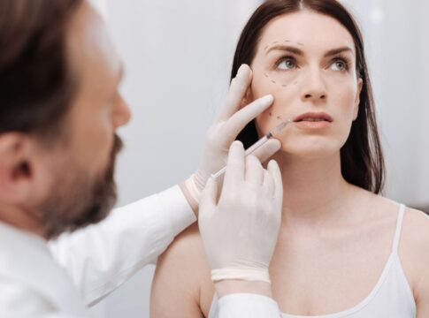 “toda-natural”:-nova-trend-de-beleza-e-retirar-procedimentos-esteticos