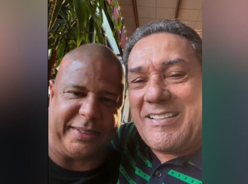 video:-luxemburgo-e-marcelinho-carioca-fazem-as-pazes-em-bar-de-sp