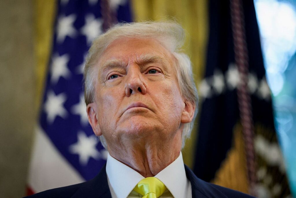 donald-trump-se-manifesta-sobre-tiroteio-em-igreja-mormon-nos-eua