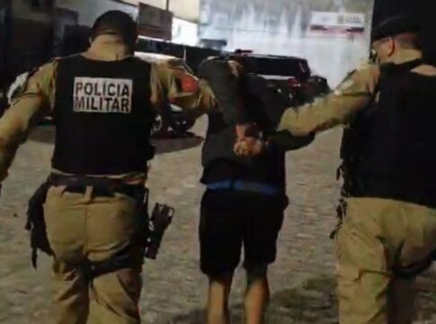 homem-e-preso-ao-tentar-invadir-casa-da-ex-pela-3a-vez-na-paraiba