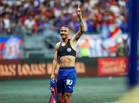 com-gol-no-final,-bahia-vence-palmeiras-e-se-firma-com-vantagem-no-g6