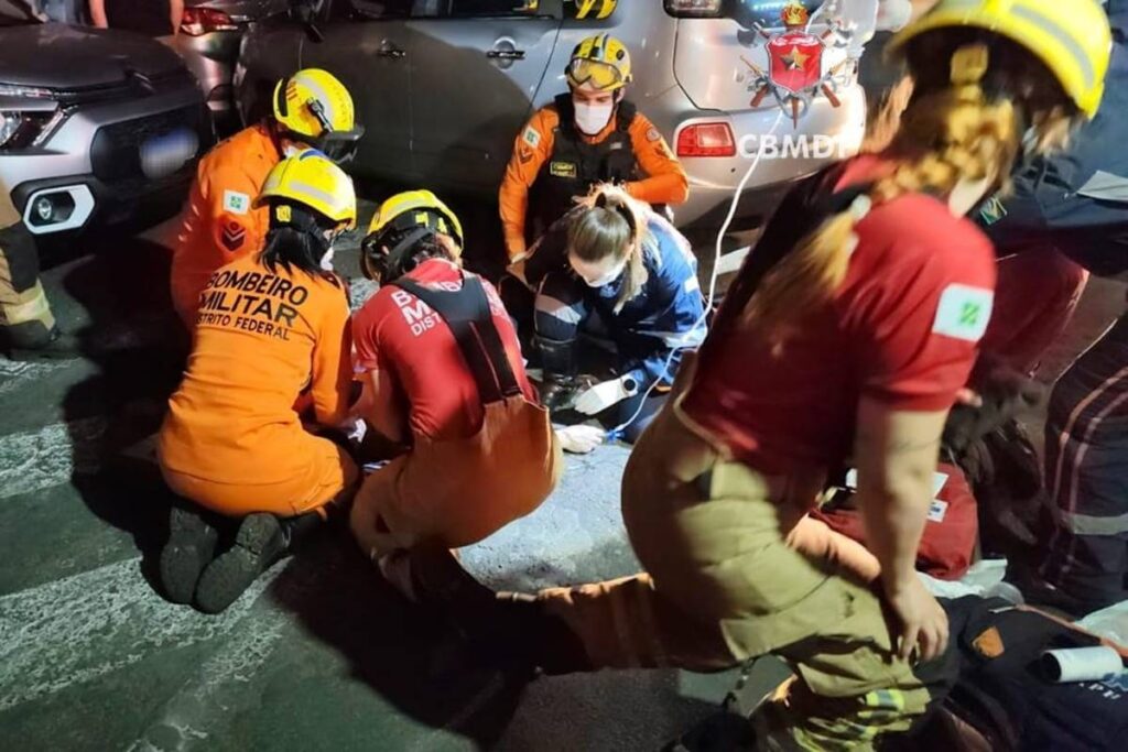 motorista-tem-mal-subito,-bate-em-outro-carro-e-morre-na-asa-sul
