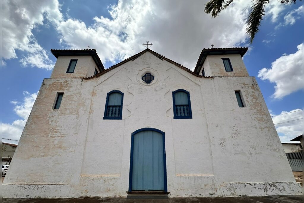 garimpeiros-que-atuam-no-entorno-cobram-ate-r$-500-por-grama-do-ouro