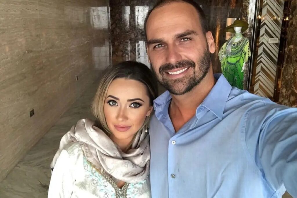 esposa-de-eduardo-publica-foto-do-filho-e-manda-recado-a-bolsonaro