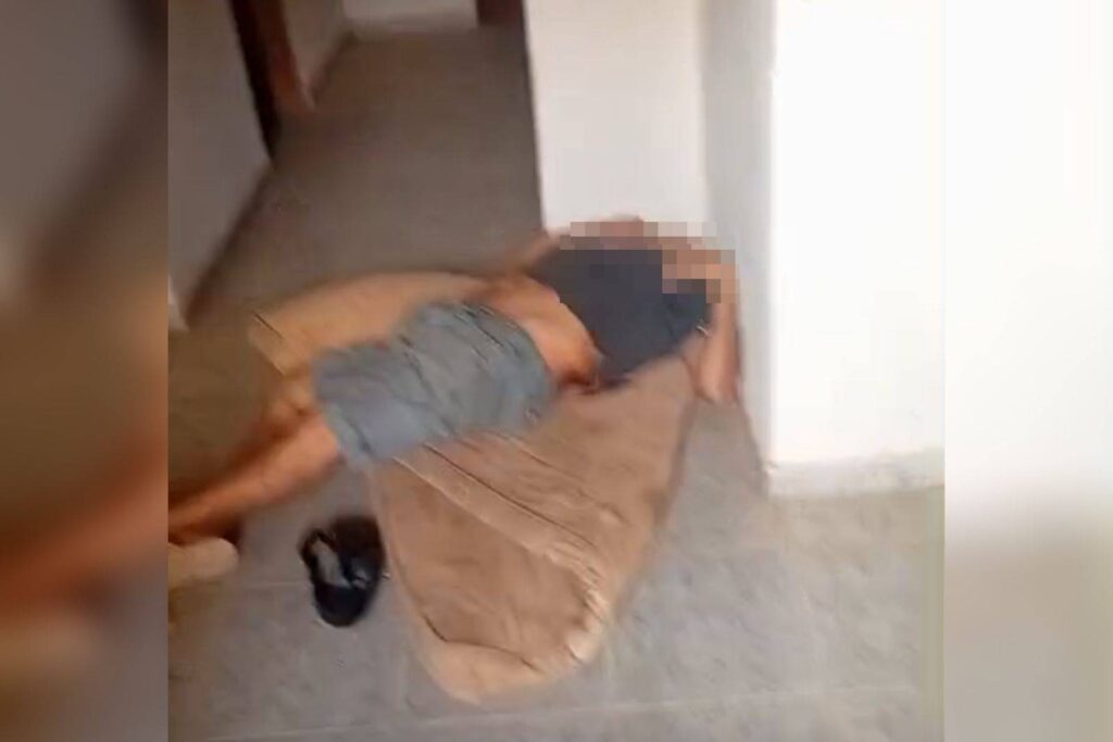 crianca-passa-a-noite-com-o-corpo-do-pai,-morto-por-matador-de-aluguel
