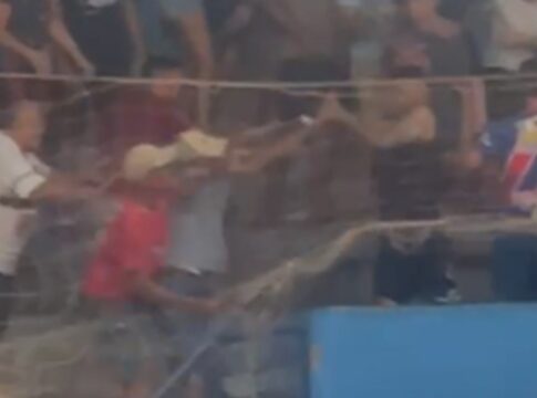 policial-de-folga-saca-arma-durante-torneio-de-futsal.-veja-video