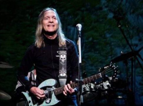 sergio-hinds-se-une-a-lo-borges-e-beto-guedes-em-encontro-historico