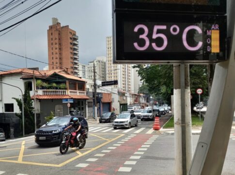 frio,-chuvas,-calor-e-ar-seco-atingem-o-pais-nesta-3a;-confira-o-clima