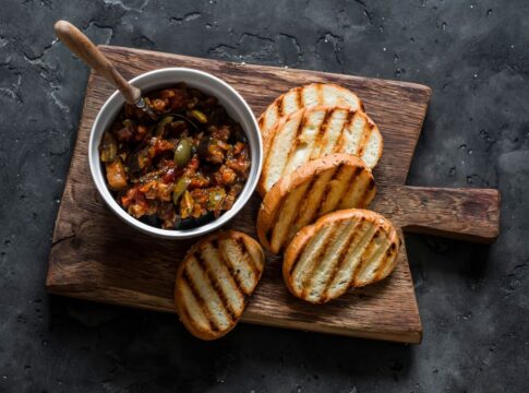 caponata-de-casca-de-banana:-sabor,-economia-e-zero-desperdicio