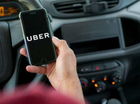 uberizacao:-pgr-e-contra-vinculo-trabalhista-entre-motoristas-e-apps