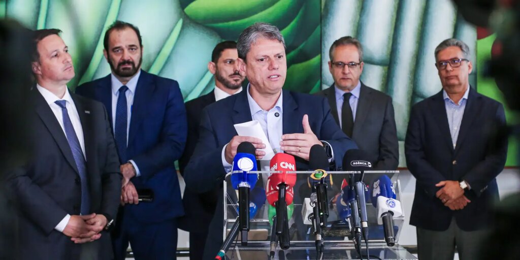 tarcisio-instala-gabinete-de-crise-para-investigar-metanol