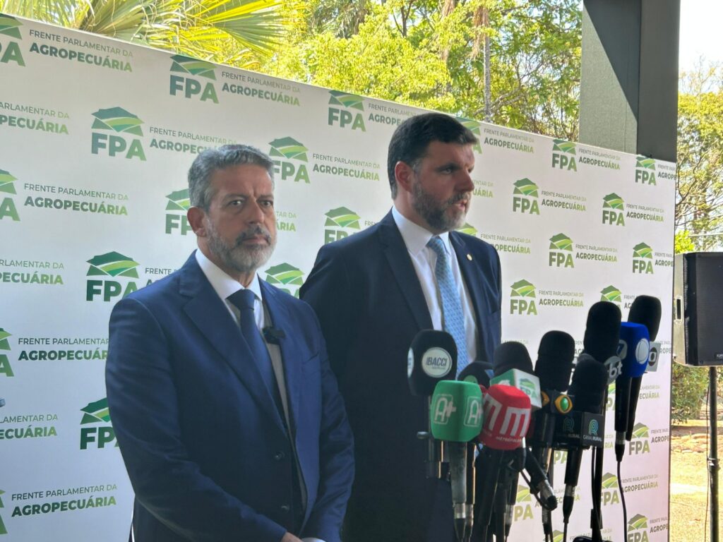 isencao-do-ir:-lira-diz-que-compensacao-ainda-esta-em-debate