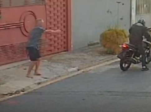 video:-homem-atira-em-casa-de-ex-cunhado-e-morre-baleado-por-vizinho