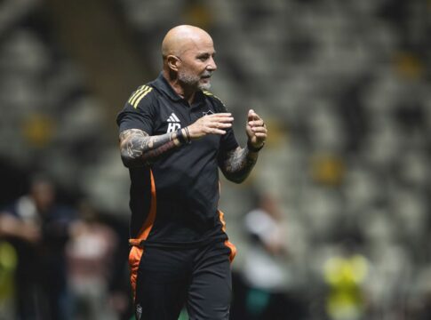 sampaoli-diz-apos-empate:-“mereciamos-ganhar-por-muita-diferenca”