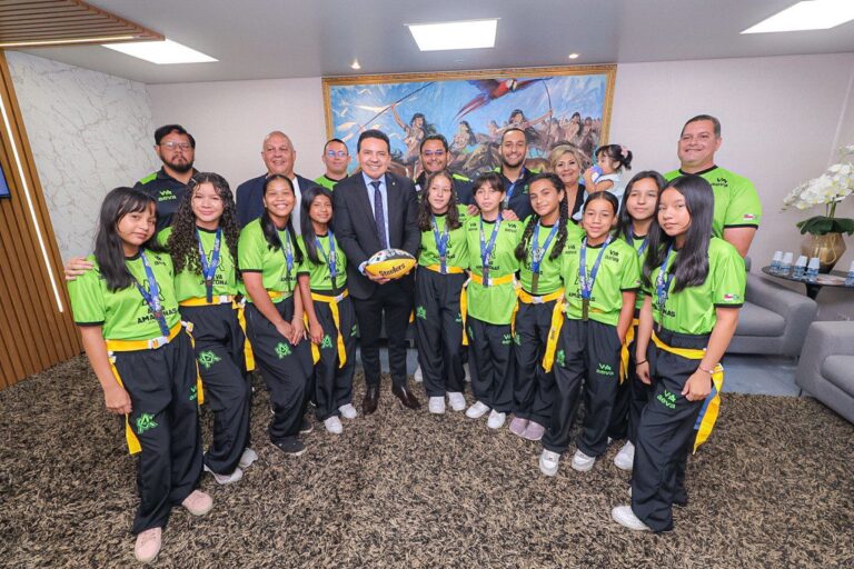 Delegado Péricles destaca apoio à AEVA e celebra conquista inédita do time feminino Sub-15 de Flag Football