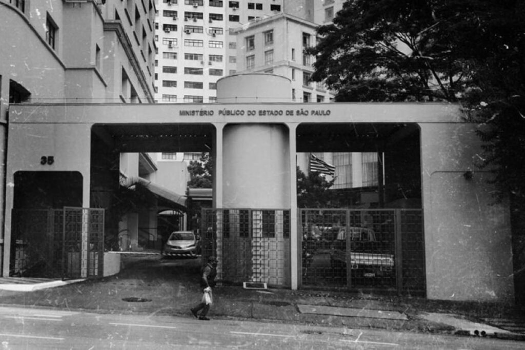 mensagens-expoem-briga-por-penduricalhos-no-mpsp:-“so-quero-pagar-contas”