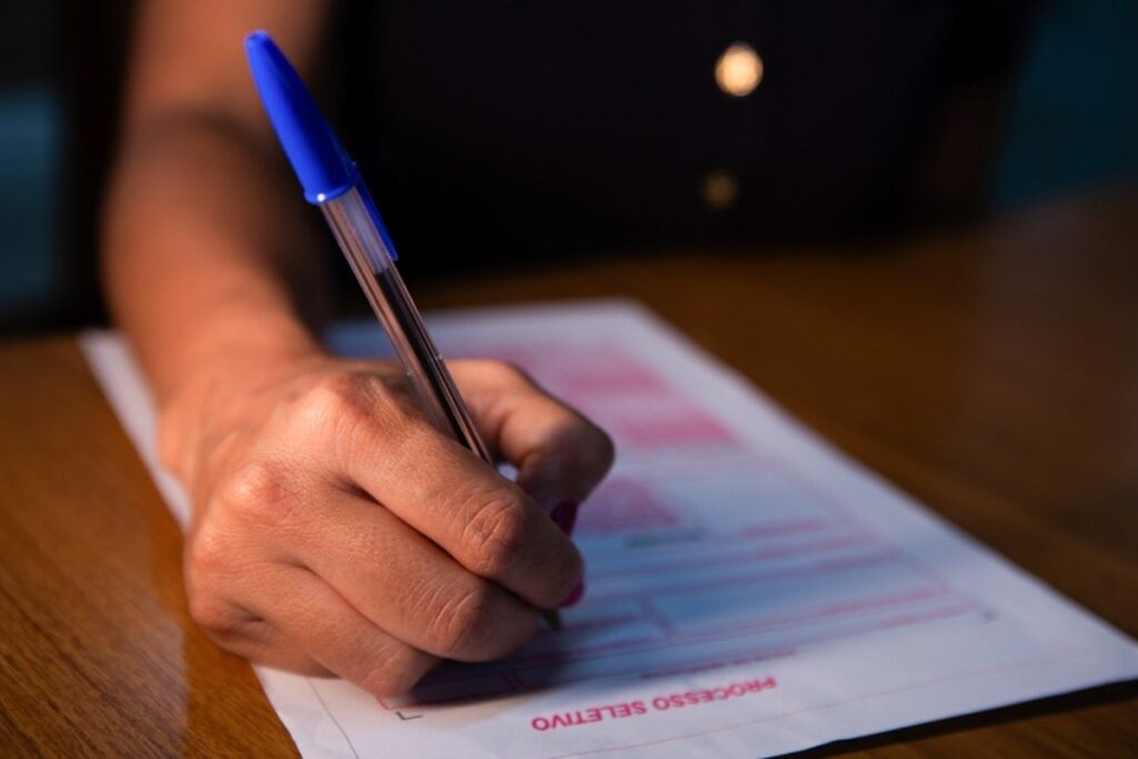 esquema-de-gabaritos-manipulados-em-concursos-e-alvo-de-operacao