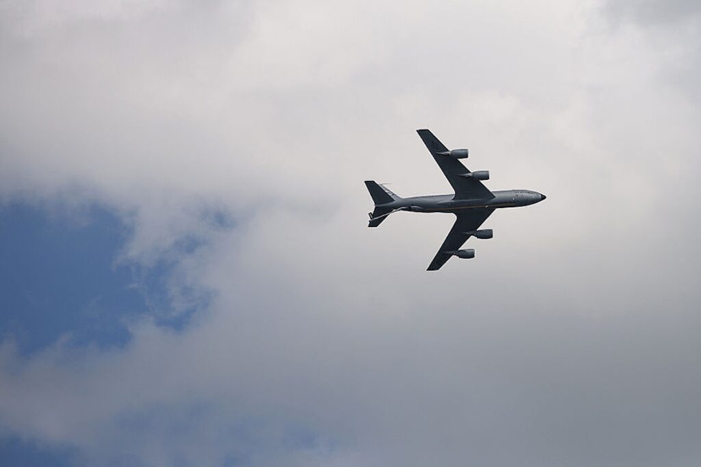 viajantes-“especiais”-embarcam-em-voo-sem-que-passageiros-percebam