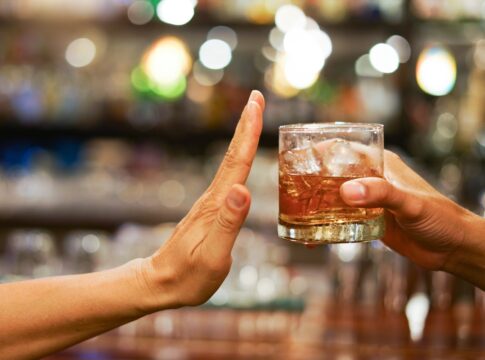 procon-cria-canal-de-denuncias-de-contaminacao-de-bebidas-por-metanol