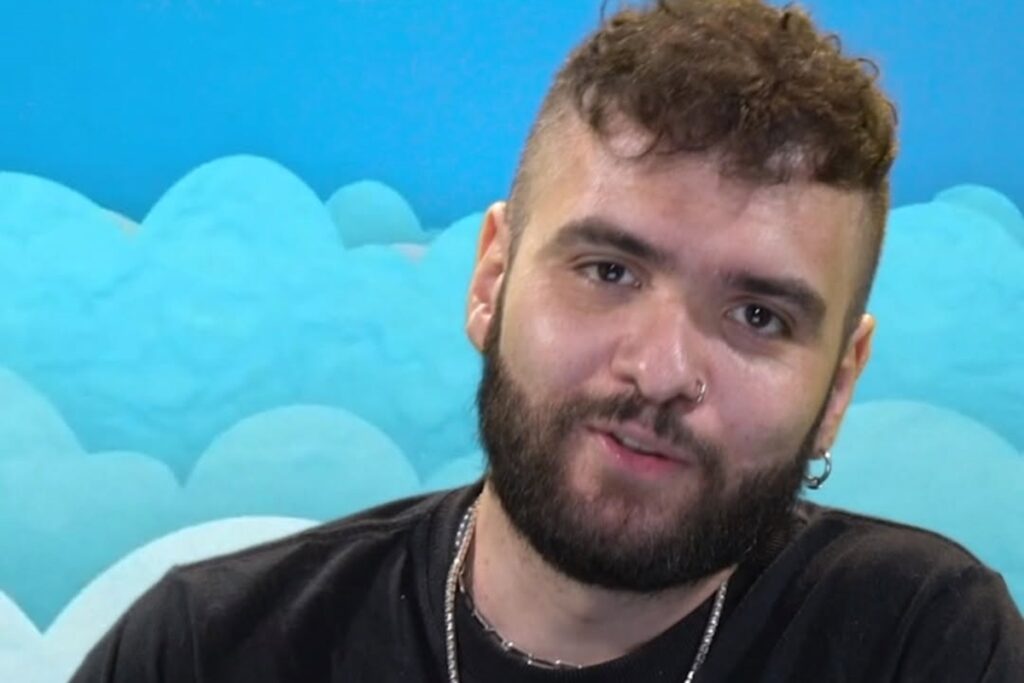 artista-brasileiro-diz-que-foi-banido-dos-eua-por-piada-sobre-charlie-kirk