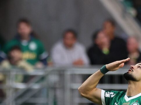 brasileiro:-palmeiras-vence-vasco-em-casa-para-assumir-vice-lideranca