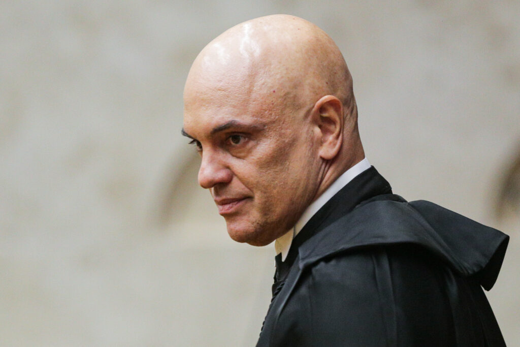 video:-moraes-brinca-e-diz-que-corinthians-foi-“roubado”-em-penalti