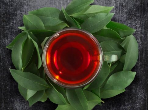 cha-anti-inflamatorio-tem-acao-diuretica-e-ajuda-a-digestao